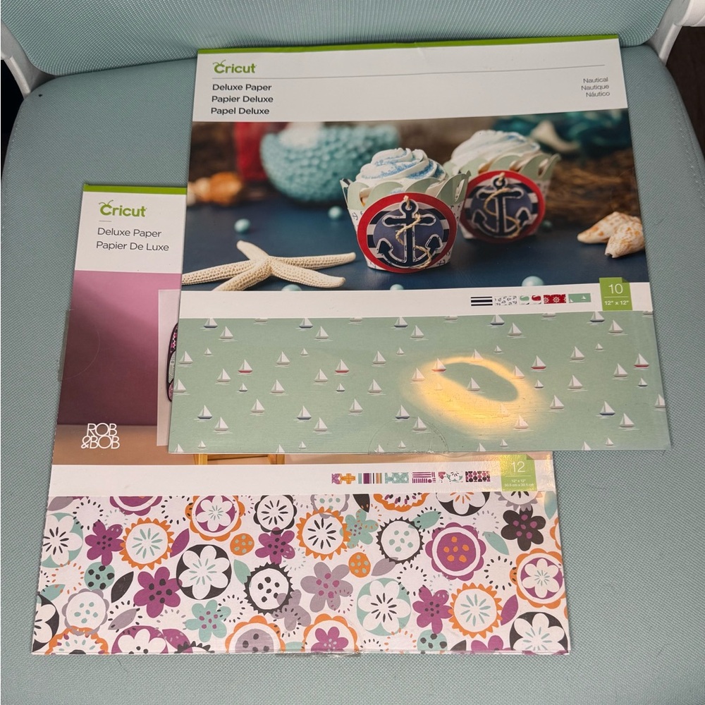 Cricut Deluxe Paper Set with Nautical and Floral Designs